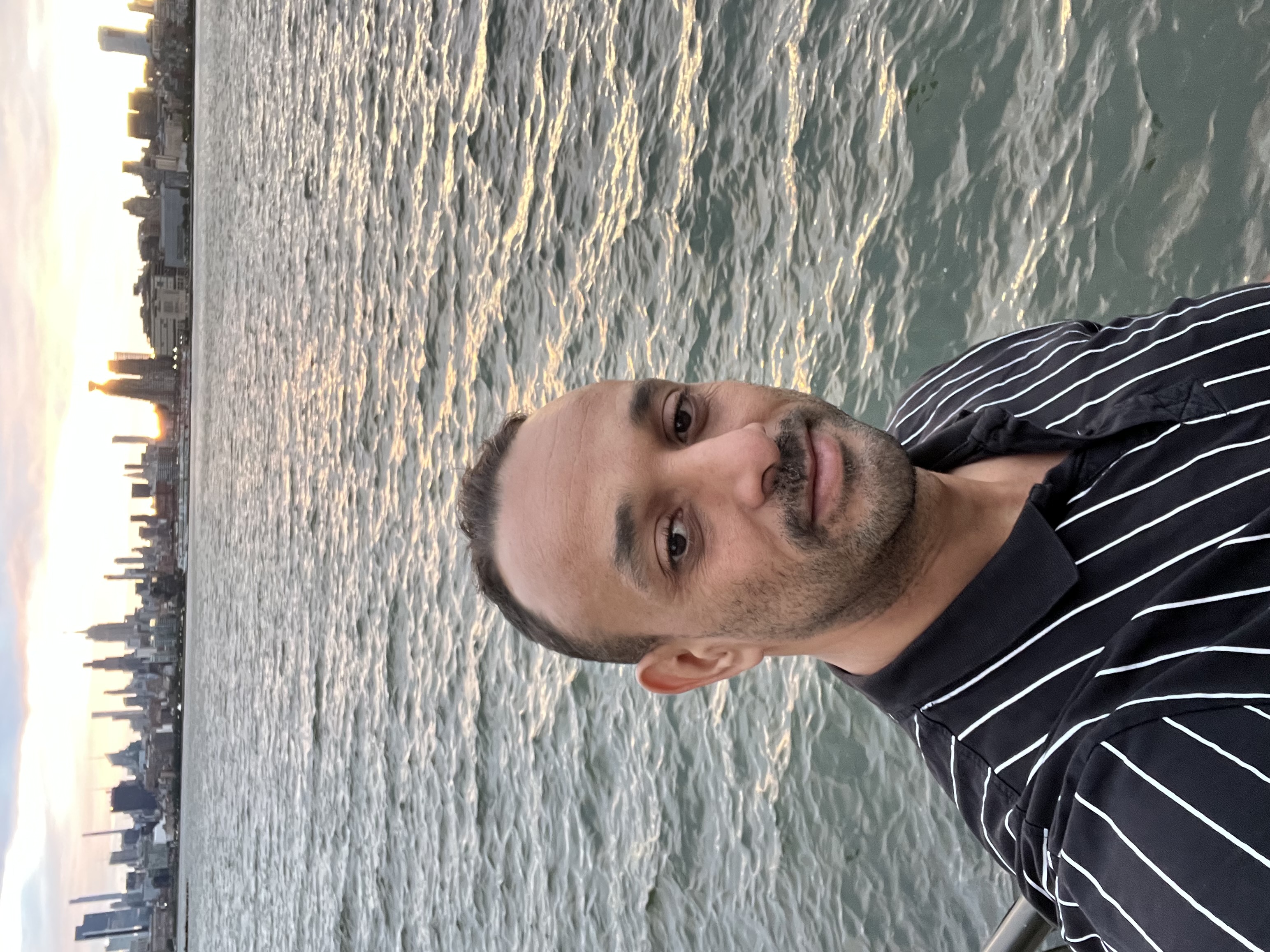 Momen fadlalla magzoub baraka